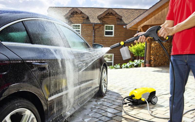 Как выбрать минимойку высокого давления для мытья машины